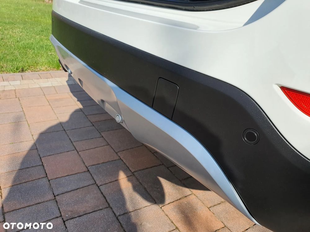 BMW X1 sDrive18d xLine - 35