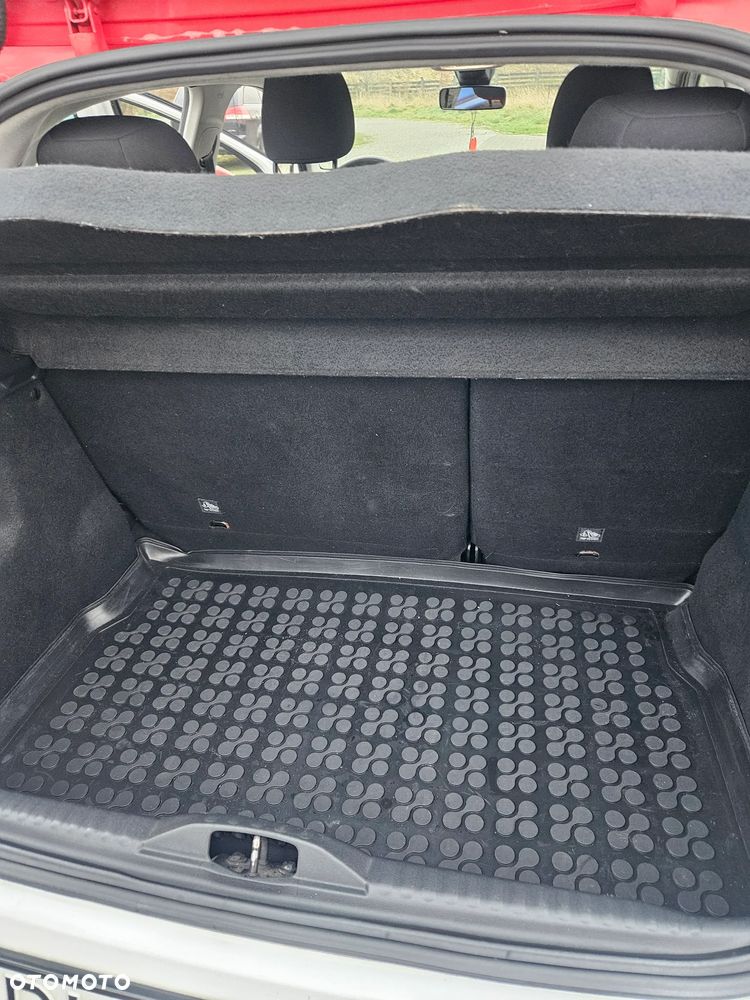 Citroën C3 1.2 PureTech Feel - 14