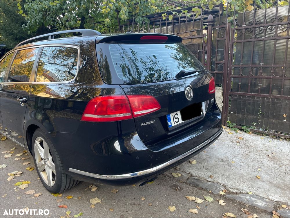 Volkswagen Passat Variant 2.0 TDI BlueMotion Technology DSG Comfortline - 2