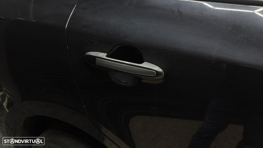 Hyundai Santa Fe 2.2 CRDi 7Wagon Comfort Aut. - 21