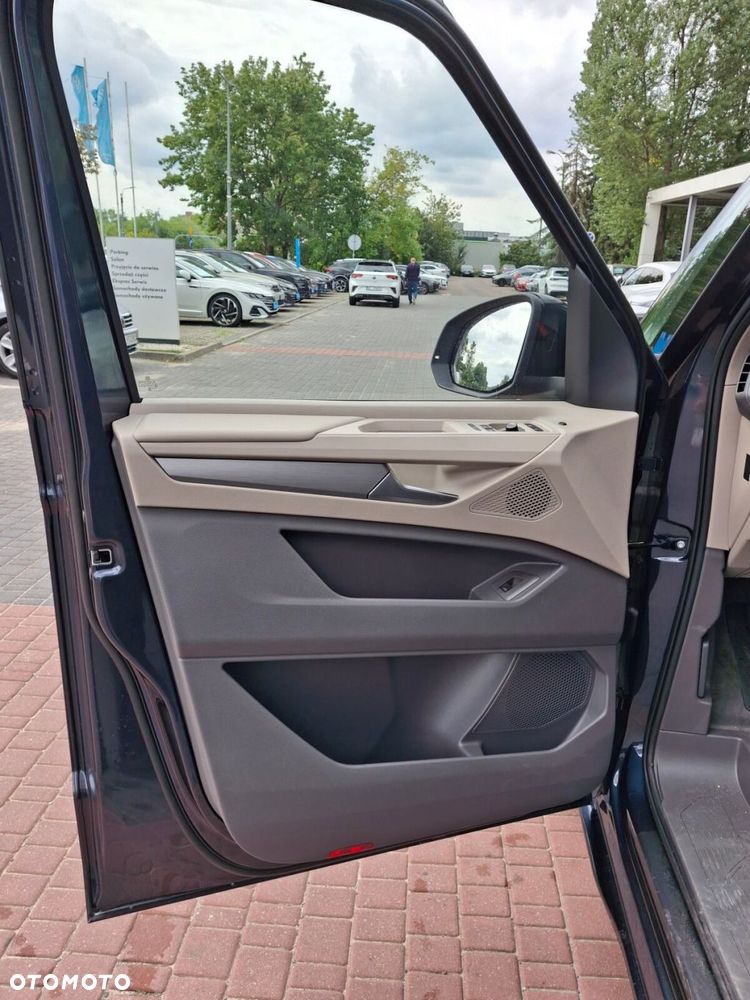 Volkswagen Multivan 2.0 TSI L2 Style DSG - 11