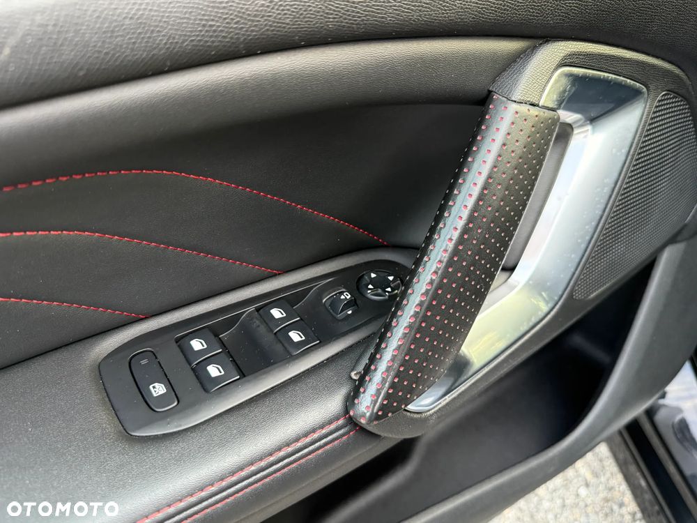 Peugeot 308 1.5 BlueHDi GT S&S EAT8 - 31