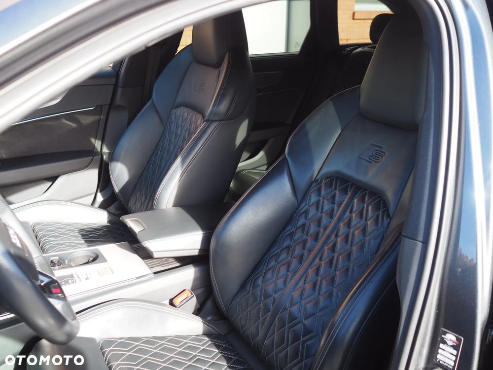 Audi A6 Avant - 25