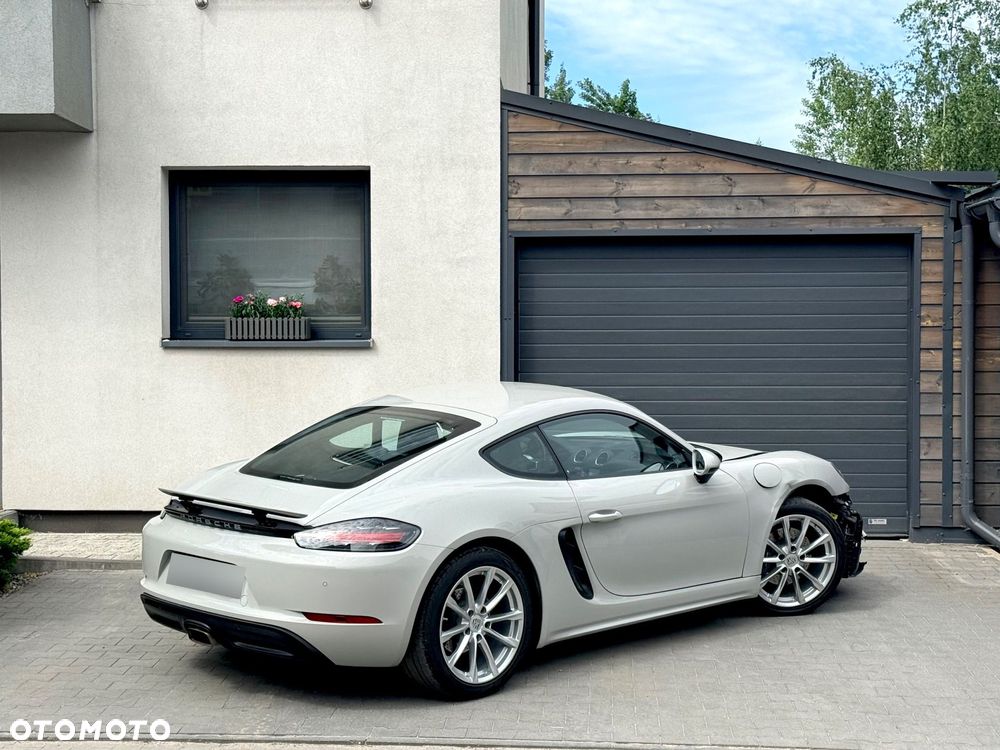 Porsche 718 Cayman PDK - 11
