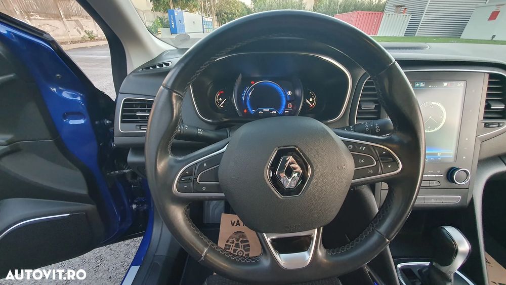 Renault Megane BLUE dCi 115 EDC R.S. LINE - 37