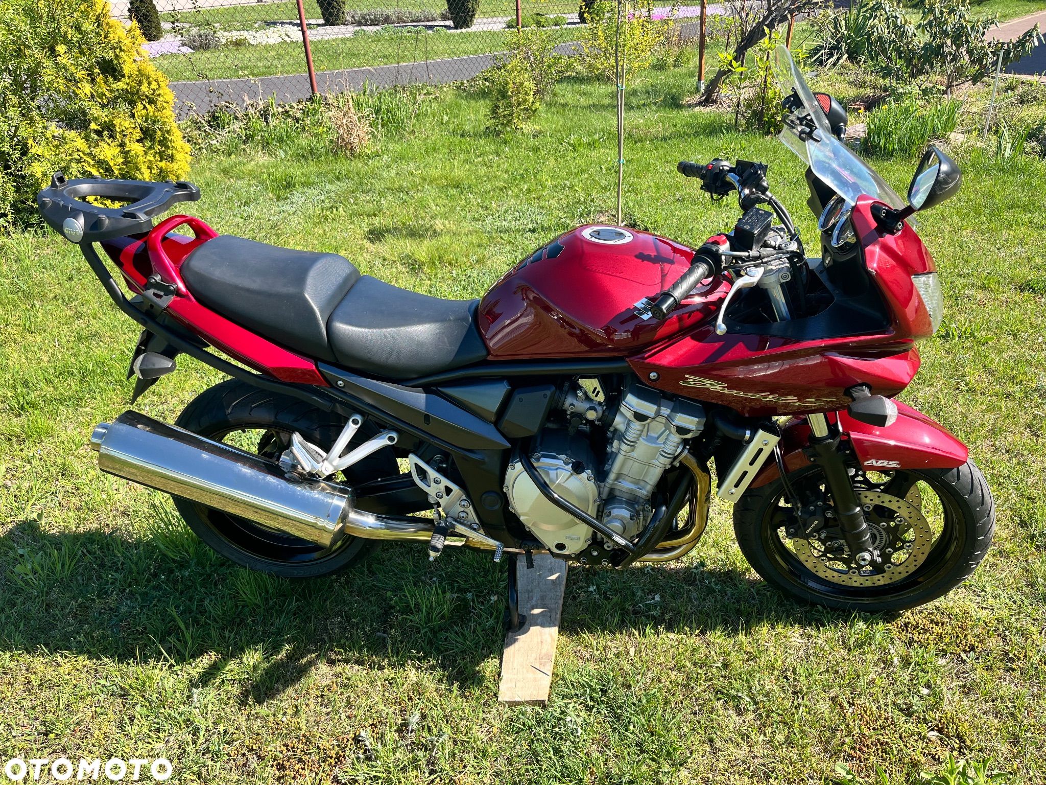 Suzuki Bandit - 1