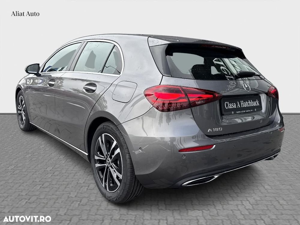 Mercedes-Benz A 180 MHEV 7G-DCT - 3