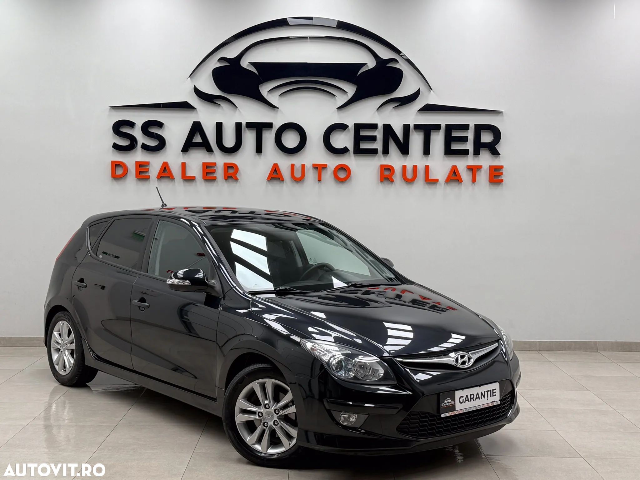 Hyundai i30 1.4 FIFA WM Edition - 1