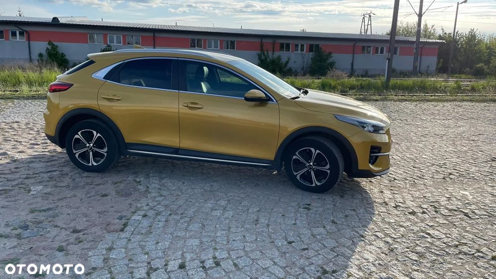 Kia XCeed - 4