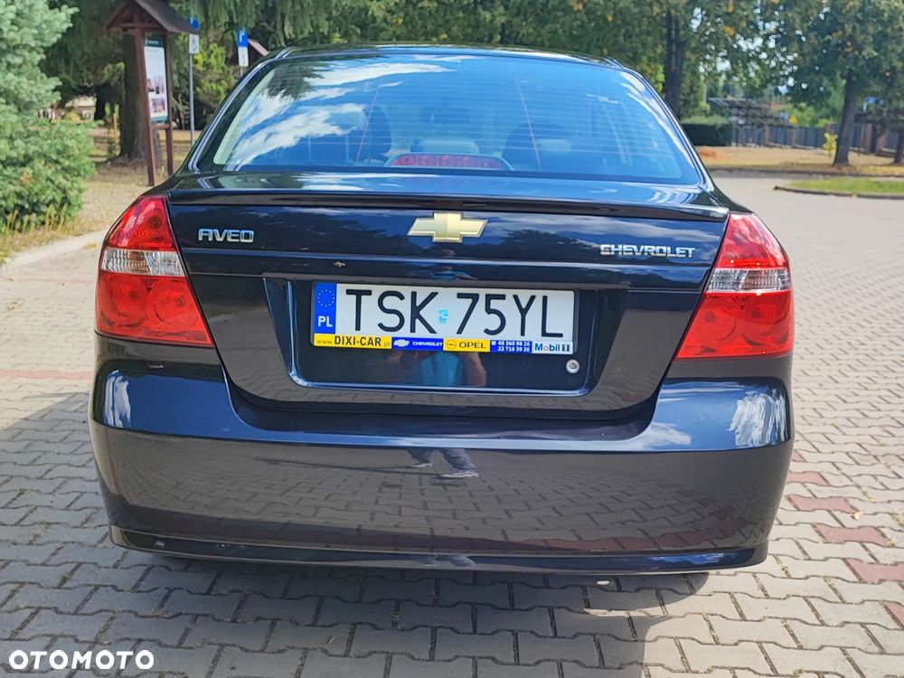 Chevrolet Aveo 1.2 16V Base / Classic - 13