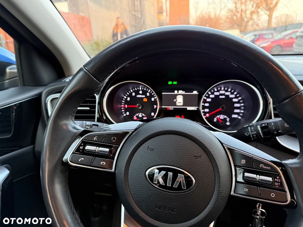 Kia Ceed 1.4 T-GDI GT-Line - 6