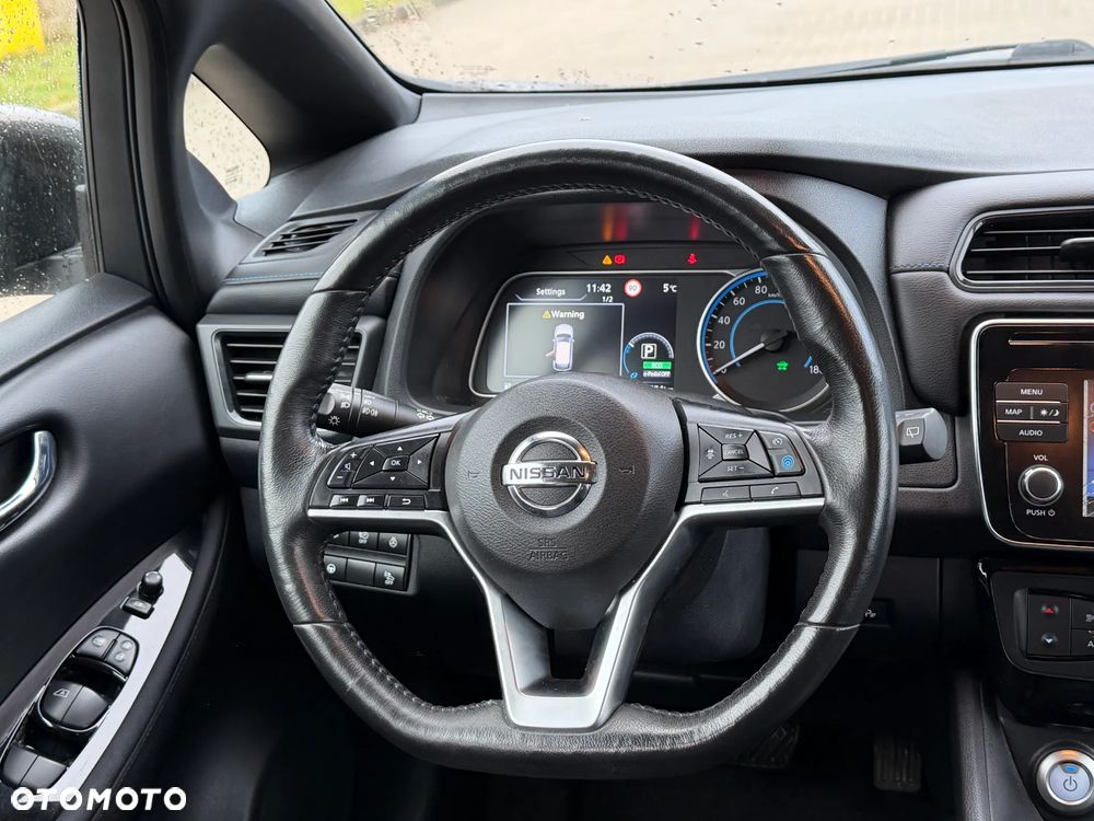 Nissan Leaf 40kWh Tekna - 24