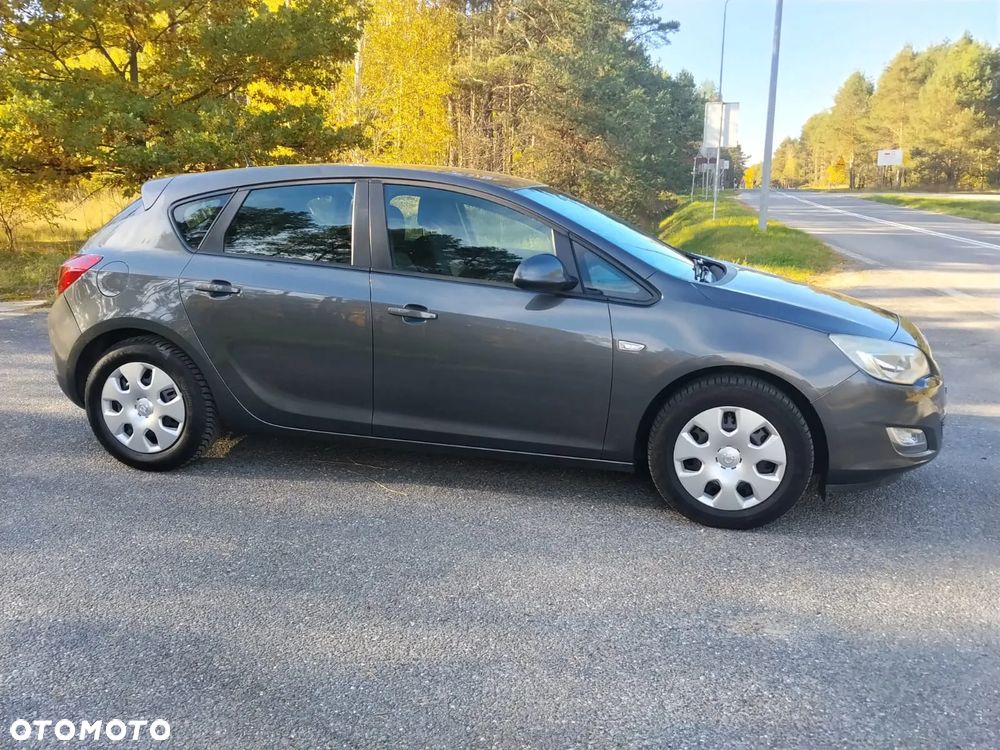 Opel Astra 1.7 CDTI EU5 - 7