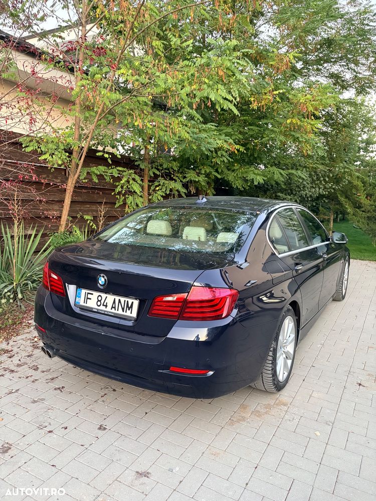 BMW Seria 5 525d Aut. Luxury Line - 4