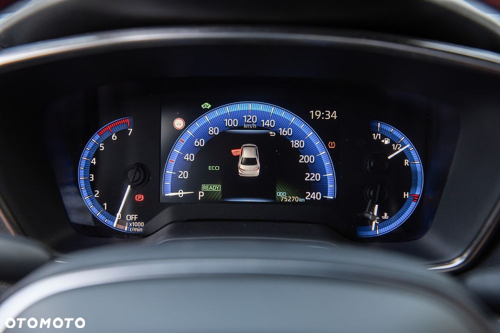 Toyota Corolla 1.8 Hybrid Executive - 19
