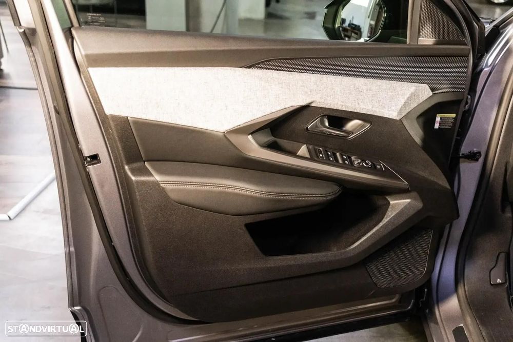 Peugeot E-5008 73 kWh GT - 30