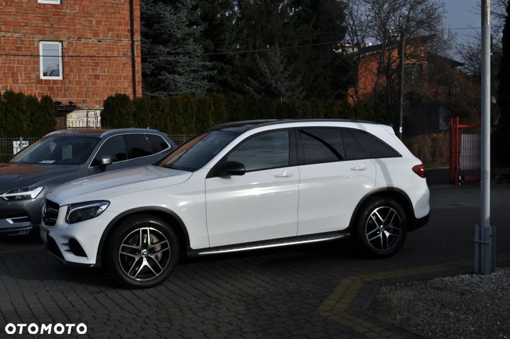 Mercedes-Benz GLC - 4