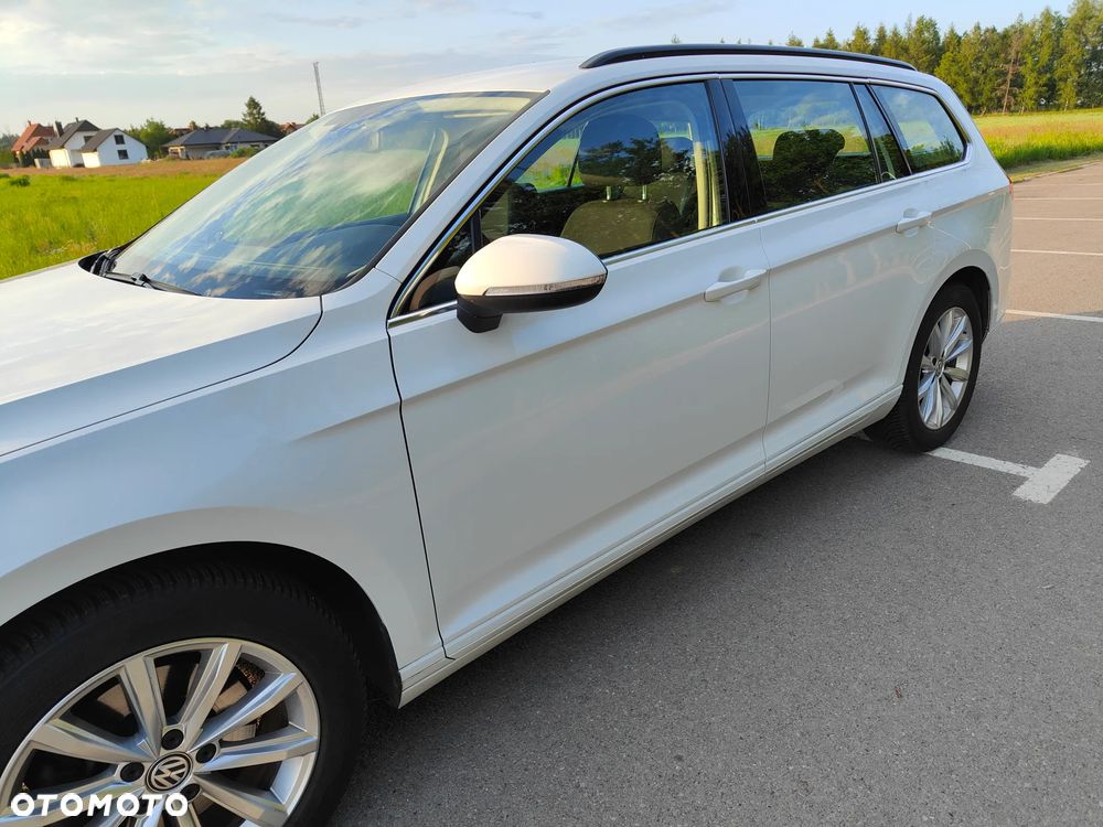 Volkswagen Passat 2.0 TDI BMT Comfortline - 28