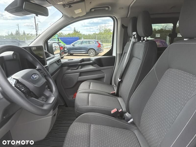 Ford Transit Custom - 11