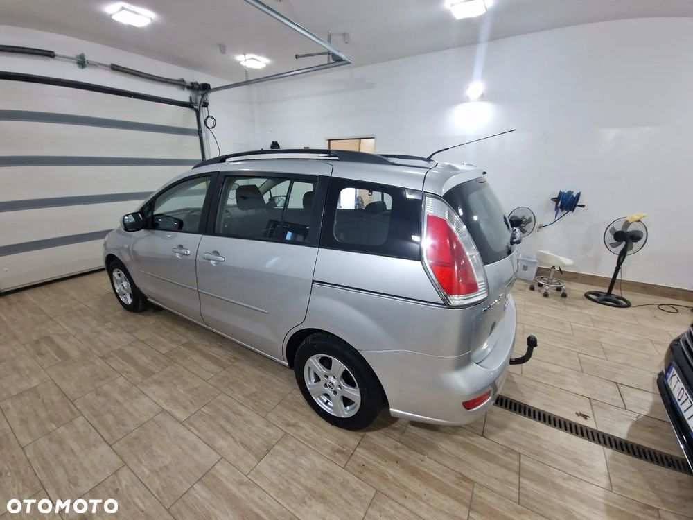 Mazda 5 2.0 Exclusive - 4