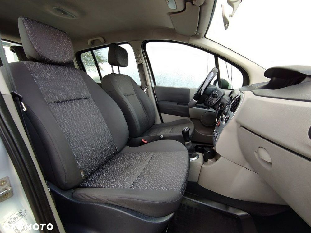 Renault Modus - 12