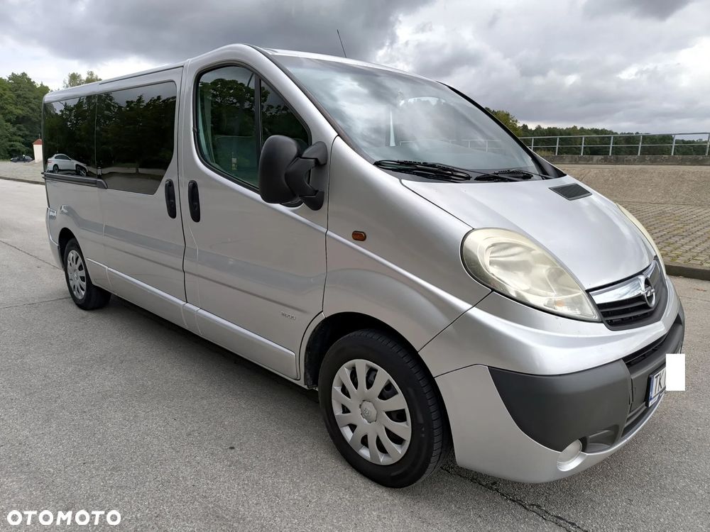 Opel Vivaro L2H1 2.9t - 2