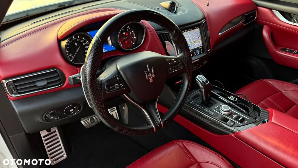 Maserati Levante Q4 GranSport - 9