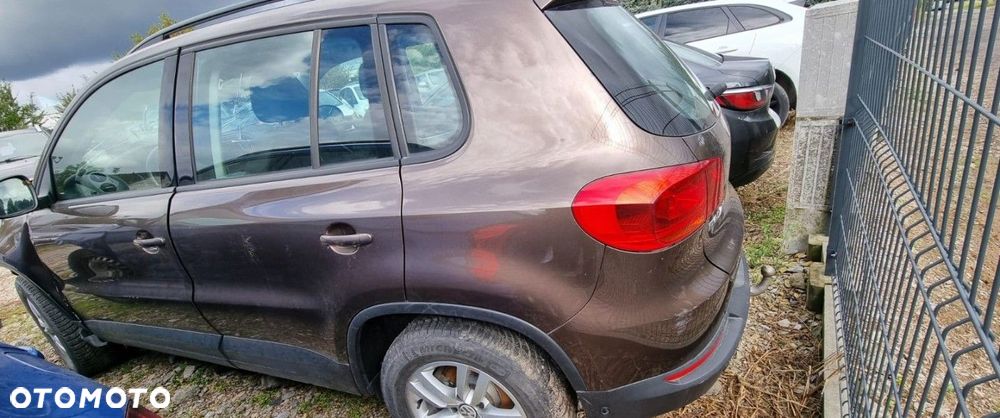 Volkswagen Tiguan - 5