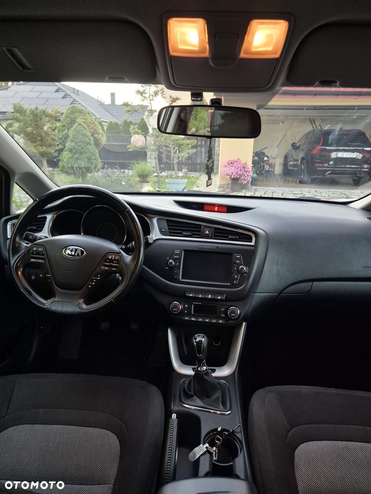 Kia Ceed 1.6 CRDi L - 13