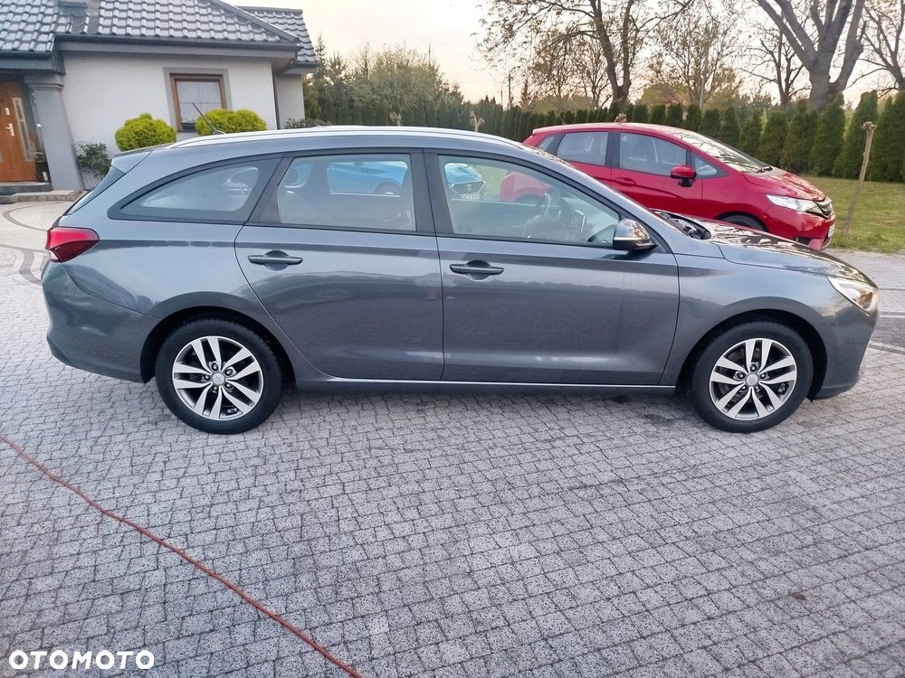 Hyundai i30 1.0 T-GDI Passion Plus - 28