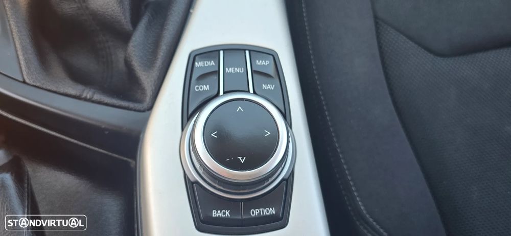 BMW 118 i Advantage - 20
