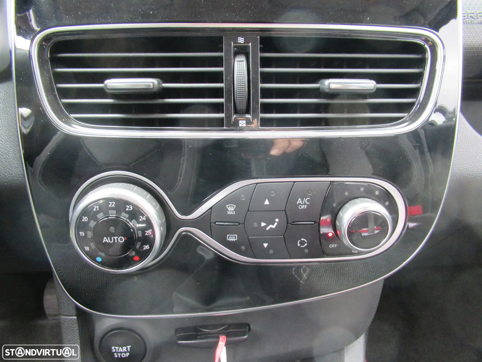 Renault Clio Sport Tourer Energy TCe 90 Business - 21