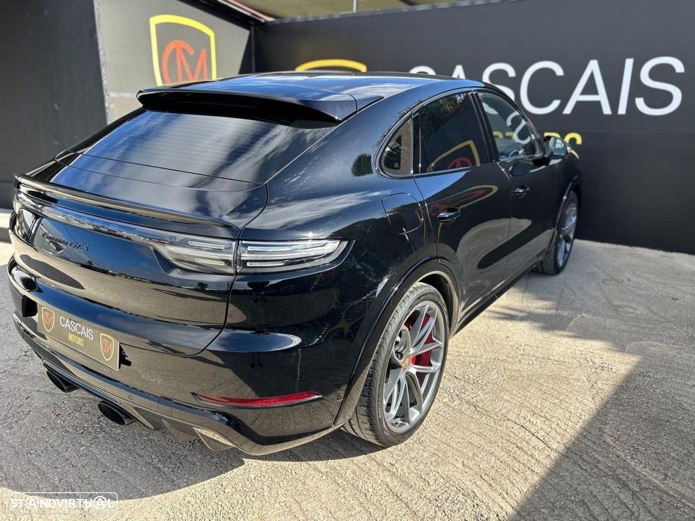 Porsche Cayenne GTS - 5