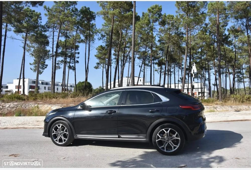 Kia XCeed 1.0 T-GDI Tech+SRF - 9