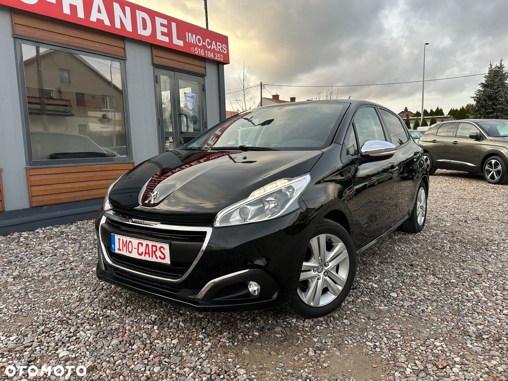 Peugeot 208 1.2 PureTech Style - 1