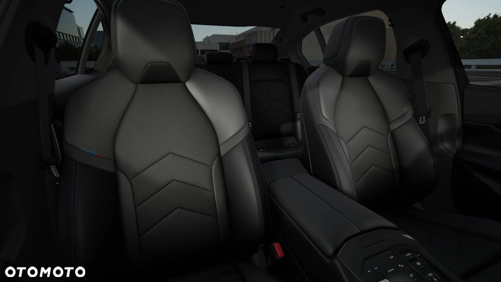 BMW Seria 5 530e xDrive PHEV - 12