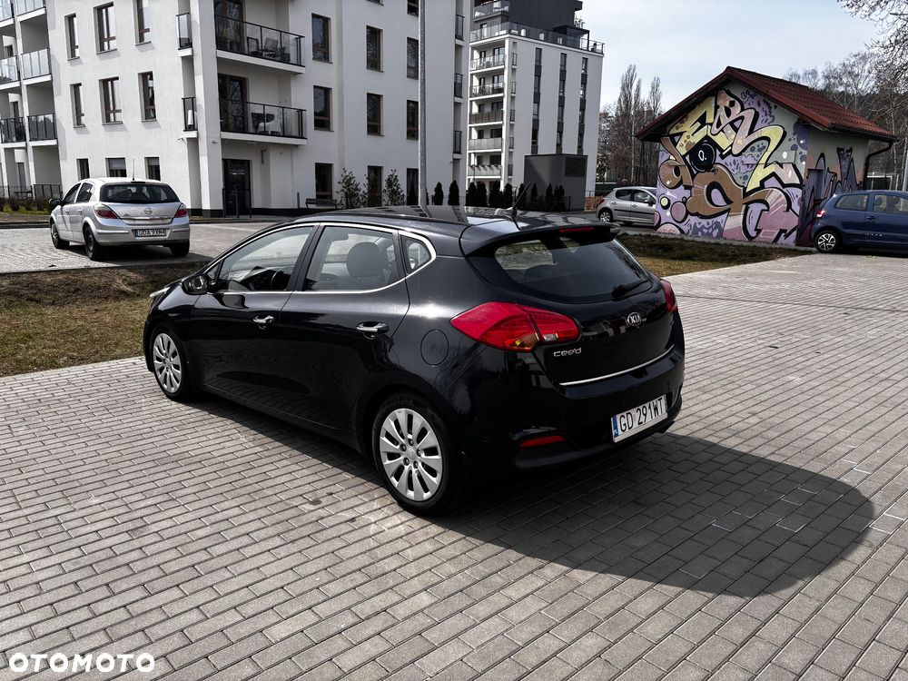 Kia Ceed 1.6 CRDi XL - 4