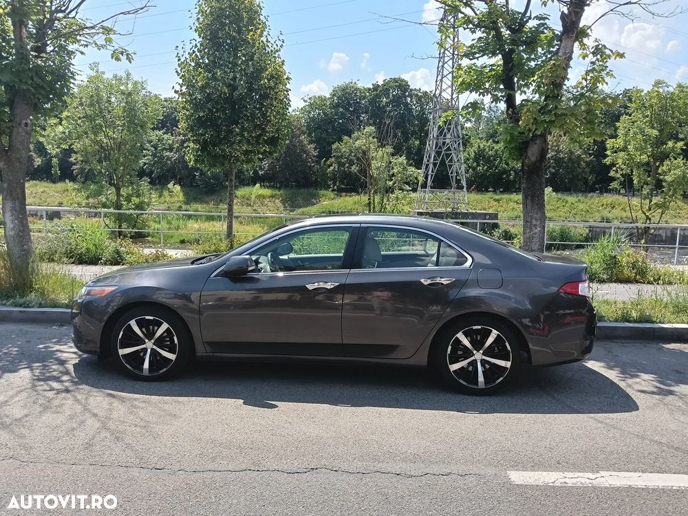 Honda Accord 2.2i-DETC Executive - 1