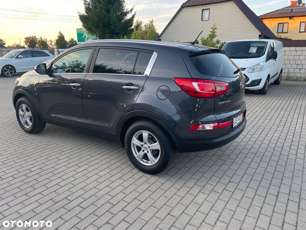 Kia Sportage 2.0 L 2WD - 9