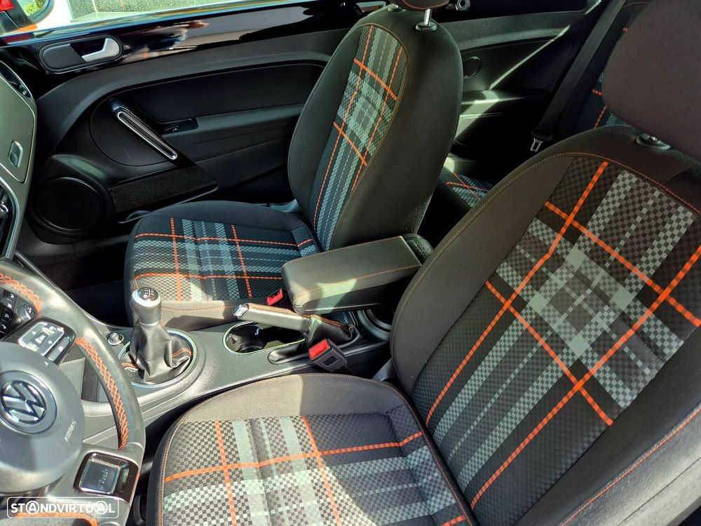 VW New Beetle Cabriolet 1.4 TSI BlueMotion Club - 38