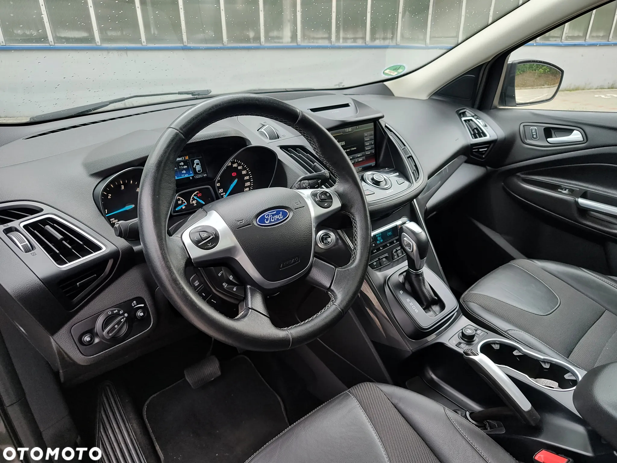 Ford Kuga 2.0 TDCi 4x4 Individual - 28