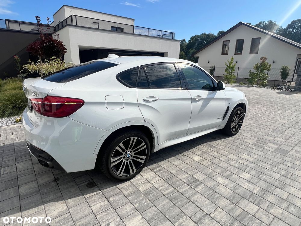 BMW X6 xDrive40d - 8