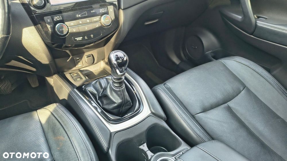 Nissan X-Trail 1.6 DIG-T Tekna 2WD - 35