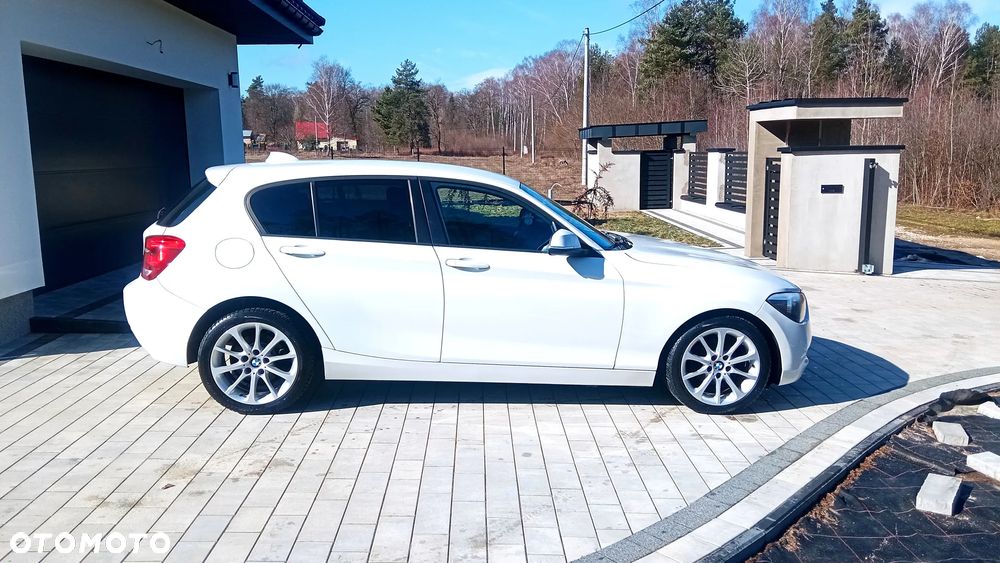 BMW Seria 1 114i - 11