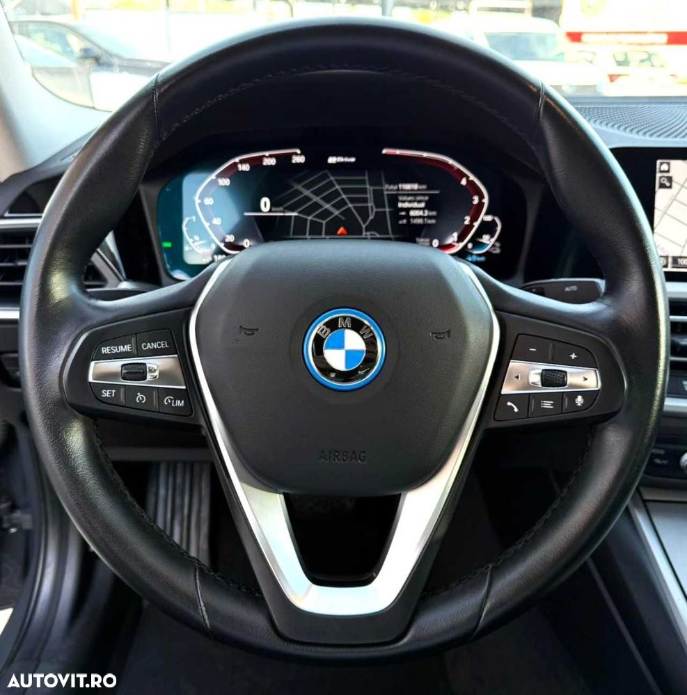BMW Seria 3 - 22