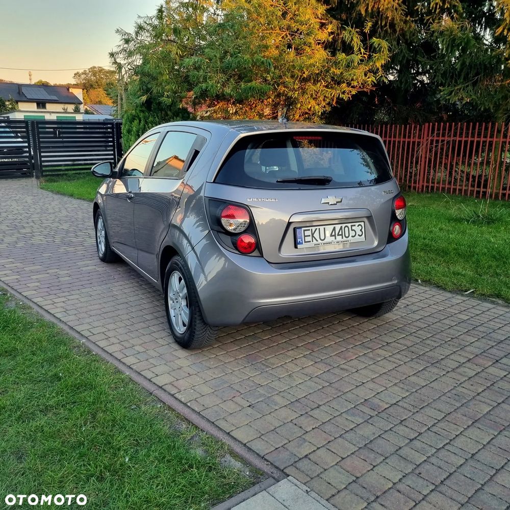 Chevrolet Aveo 1.4 16V LT - 16