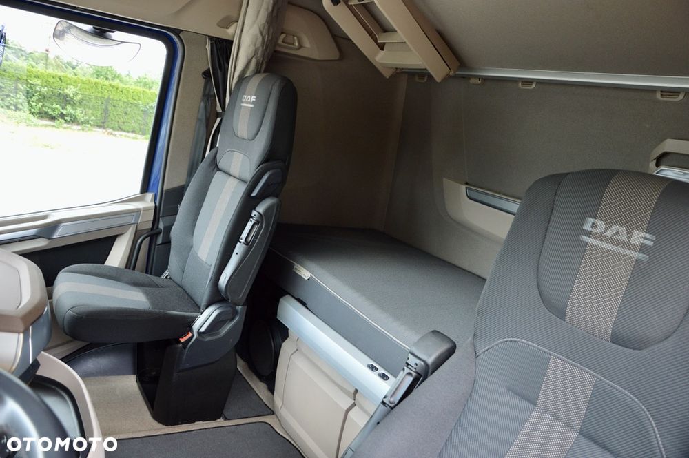 DAF XG+ 530 / ZF INTARDER / SALONKA / KLIMA POST / FULL LED / ALUFELGI / KONTRAKT - 28