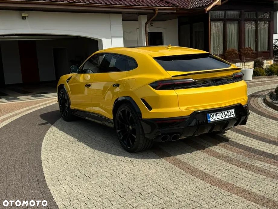 Lamborghini Urus - 6