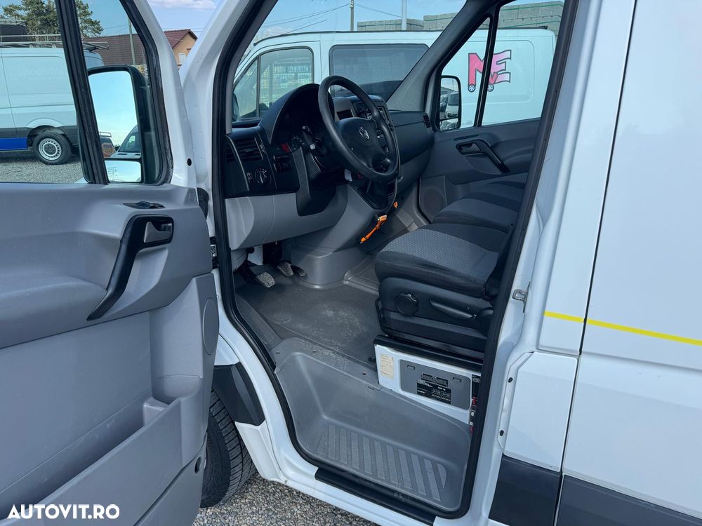Volkswagen CRAFTER - 17