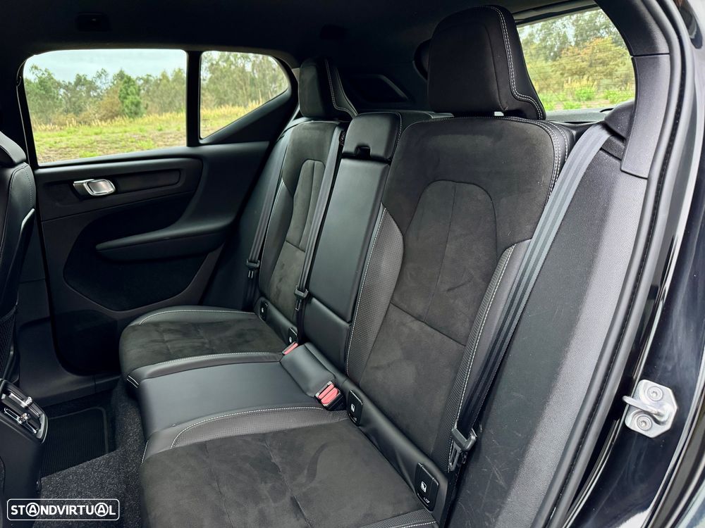 Volvo XC 40 Recharge 78 kWh Twin Motor Ultimate - 40